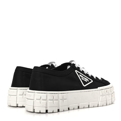 Prada Re-Nylon Gabardine Triangle Logo Double Wheel 50mm Sneakers 39 Black 4 of 8