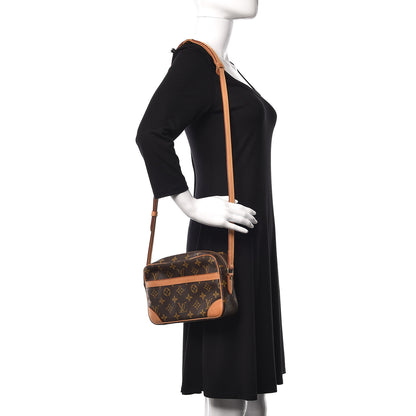 Louis Vuitton Monogram Trocadero 24 2 of 14
