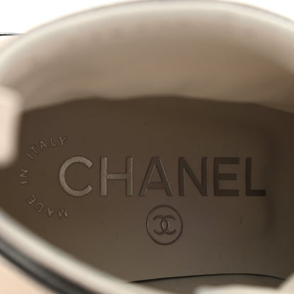 Chanel Pearly Calfskin Patent Calfskin Quilted Lace Up Boots 35 White Light Gray Black 7 of 9