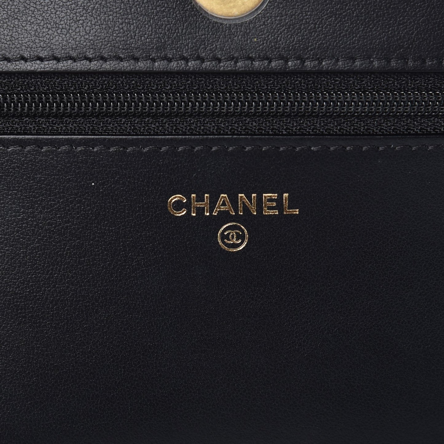 Caviar Quilted Boy Wallet On Chain WOC Black