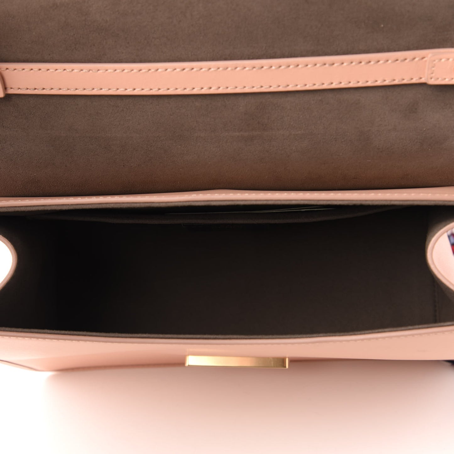 Vitello Century F is Fendi Kan I Shoulder Bag Baby Pink Black