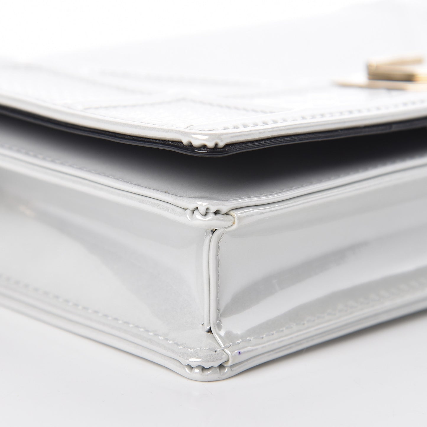 Patent Micro-Cannage Diorama Wallet on Chain Pouch White