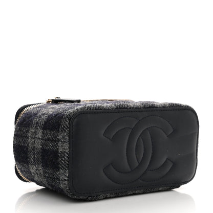 Chanel Wool Plaid Quilted Small Vanity Case With Chain Blue 4 of 10