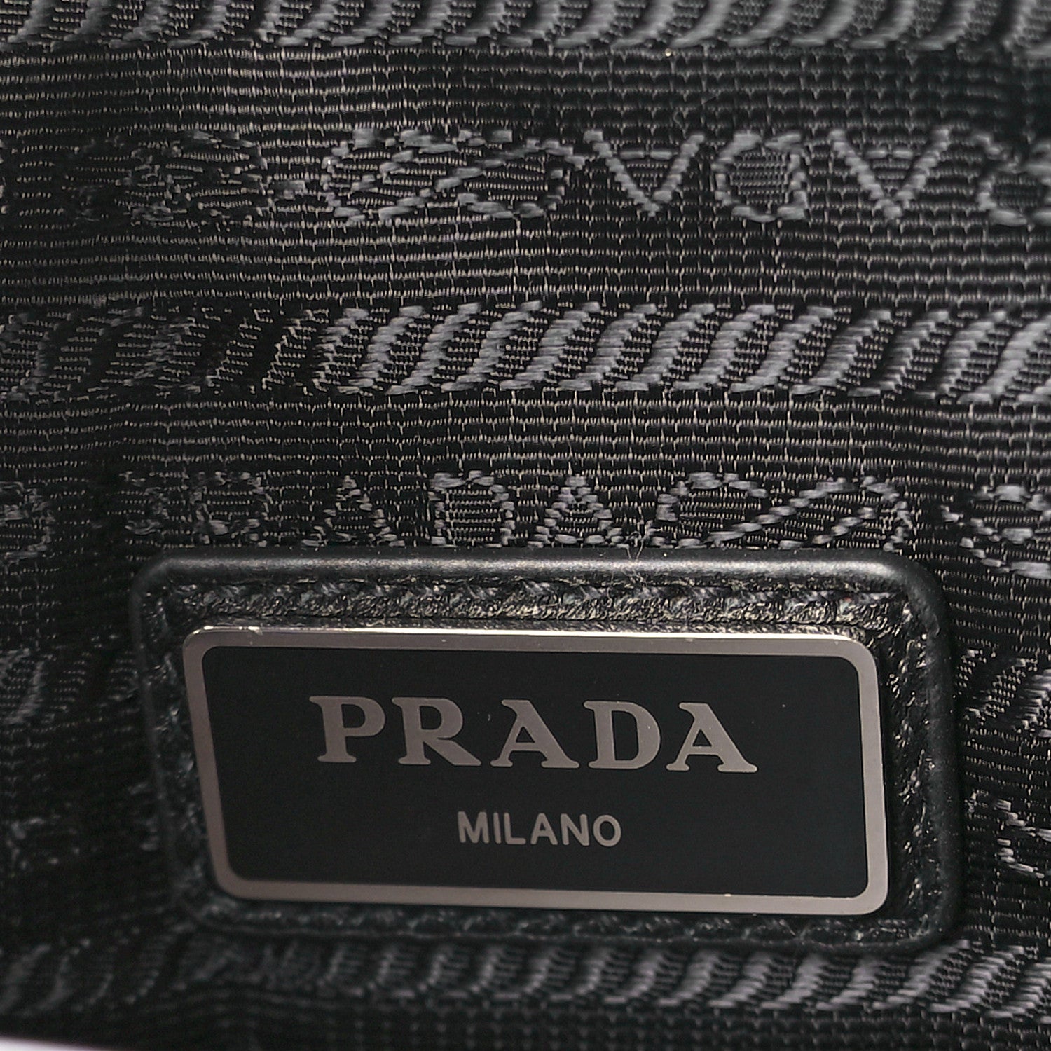 Prada Vitello City Zip Clutch Black 6 of 8