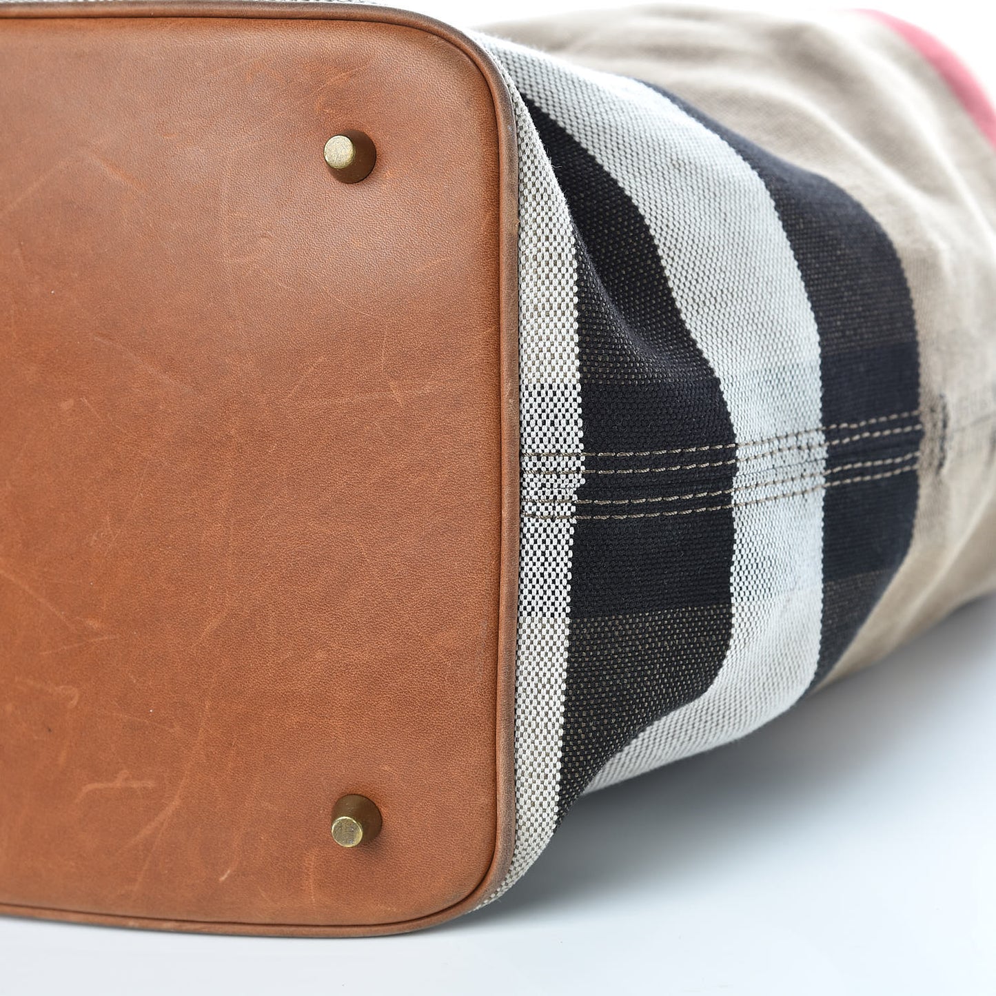 Canvas Mega Check Medium Ashby Hobo Saddle Brown