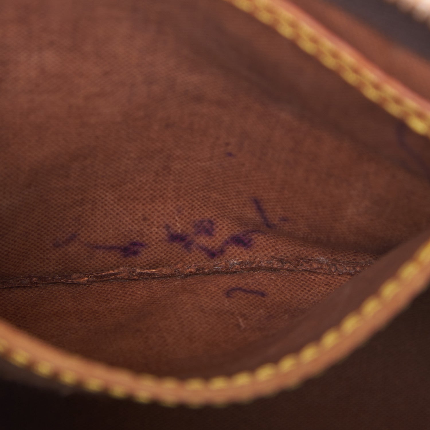 Louis Vuitton Monogram Speedy 30 10 of 10