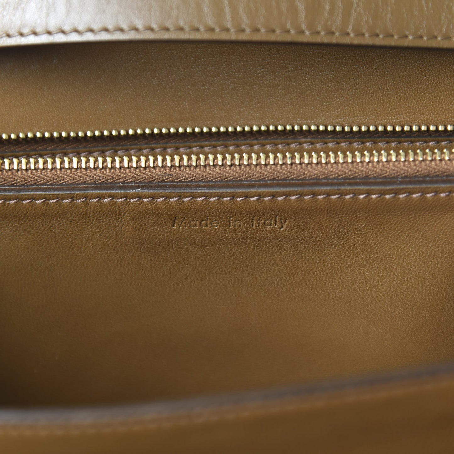 Box Calfskin Medium Classic Box Flap Bag Camel