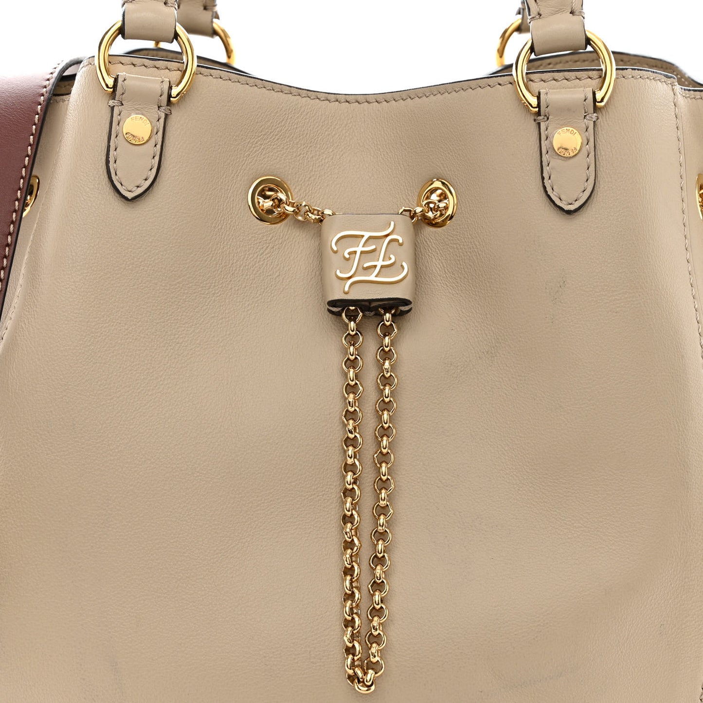 Vitello Grace King Karligraphy Chain Bucket Bag Nuvola Praline