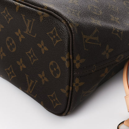 Louis Vuitton Monogram Neverfull PM 9 of 9