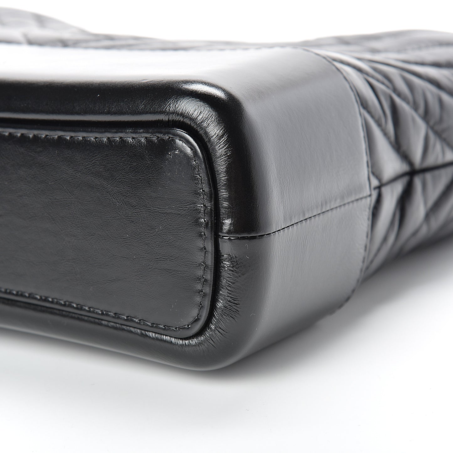 Aged Calfskin Chevron Quilted Medium Gabrielle Hobo Black