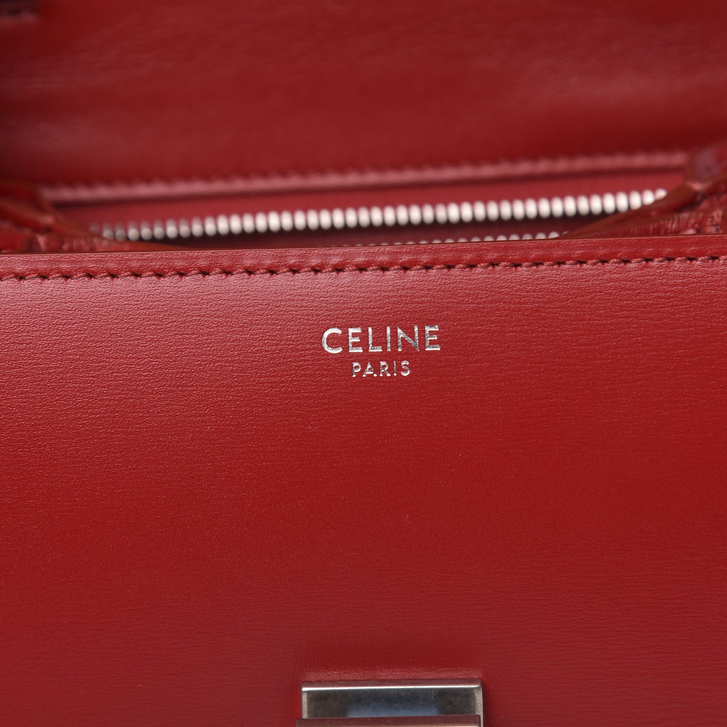Box Calfskin Small Classic Box Flap Bag Red