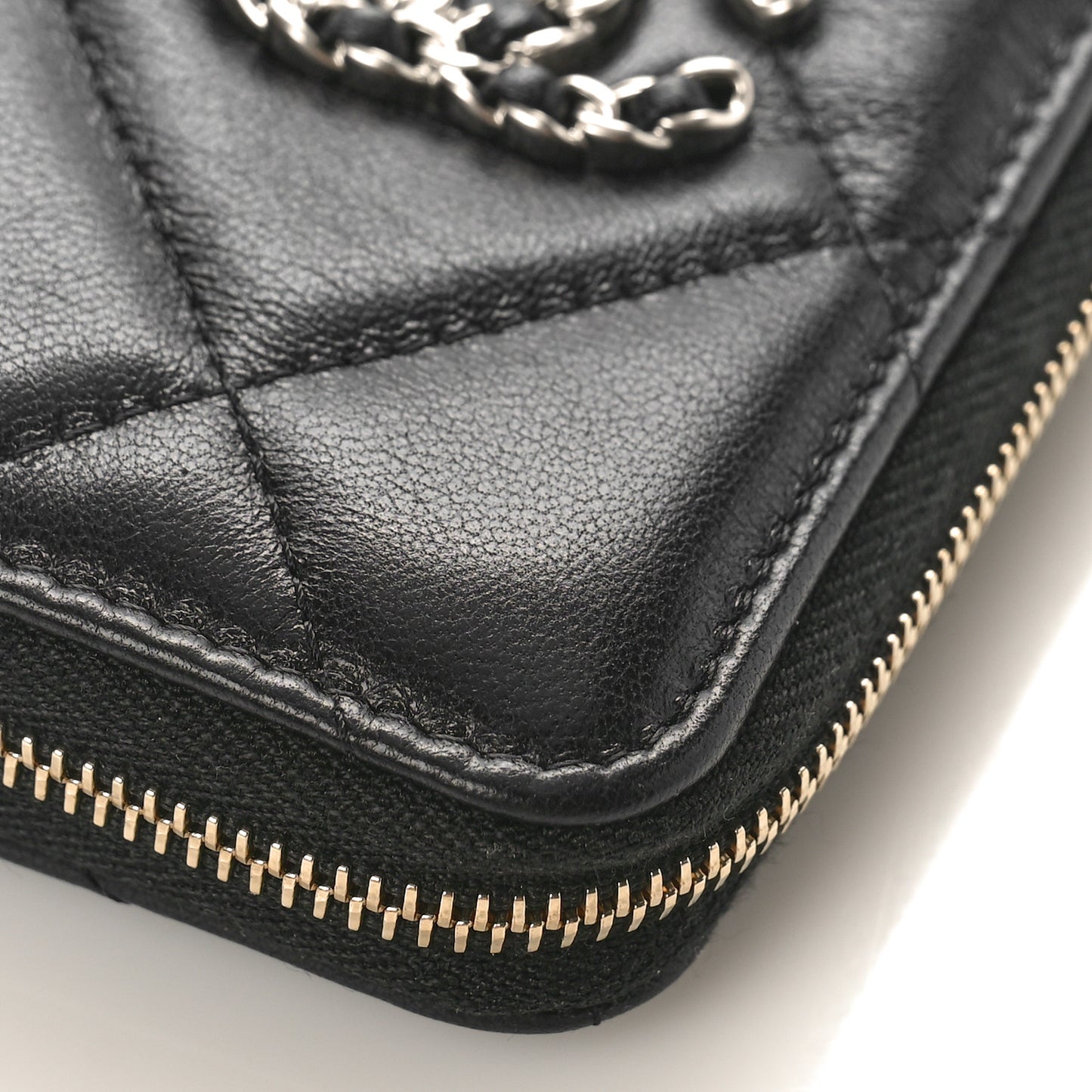 Lambskin Quilted Chanel 19 Vertical Zip Card Holder Wallet Black