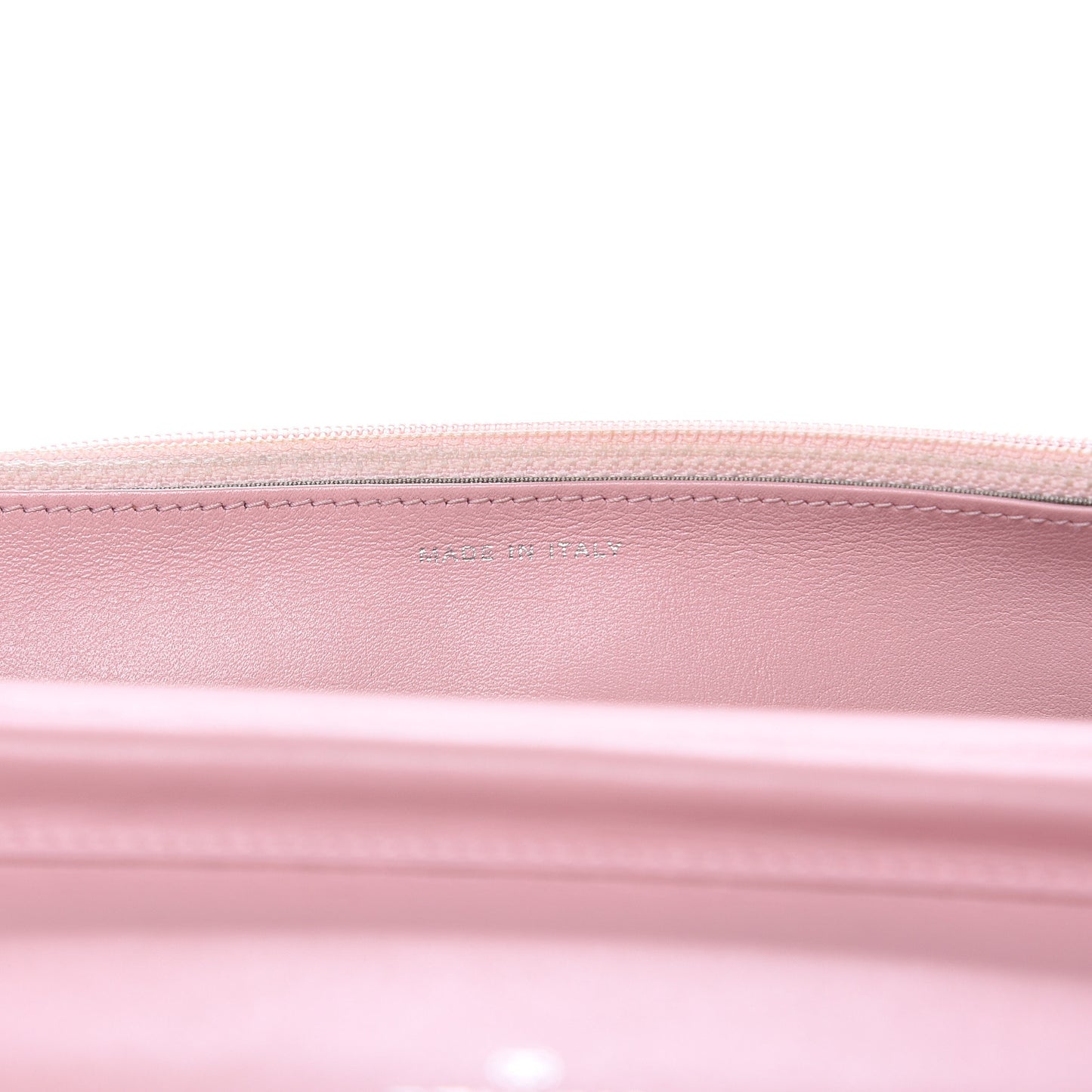 Caviar Timeless CC Wallet On Chain WOC Pink