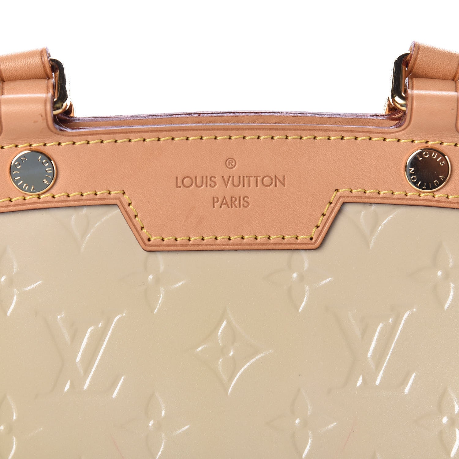 Louis Vuitton Vernis Brea MM Blanc Corail 9 of 9
