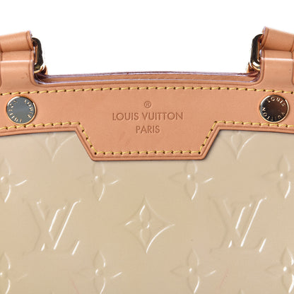Louis Vuitton Vernis Brea MM Blanc Corail 9 of 9
