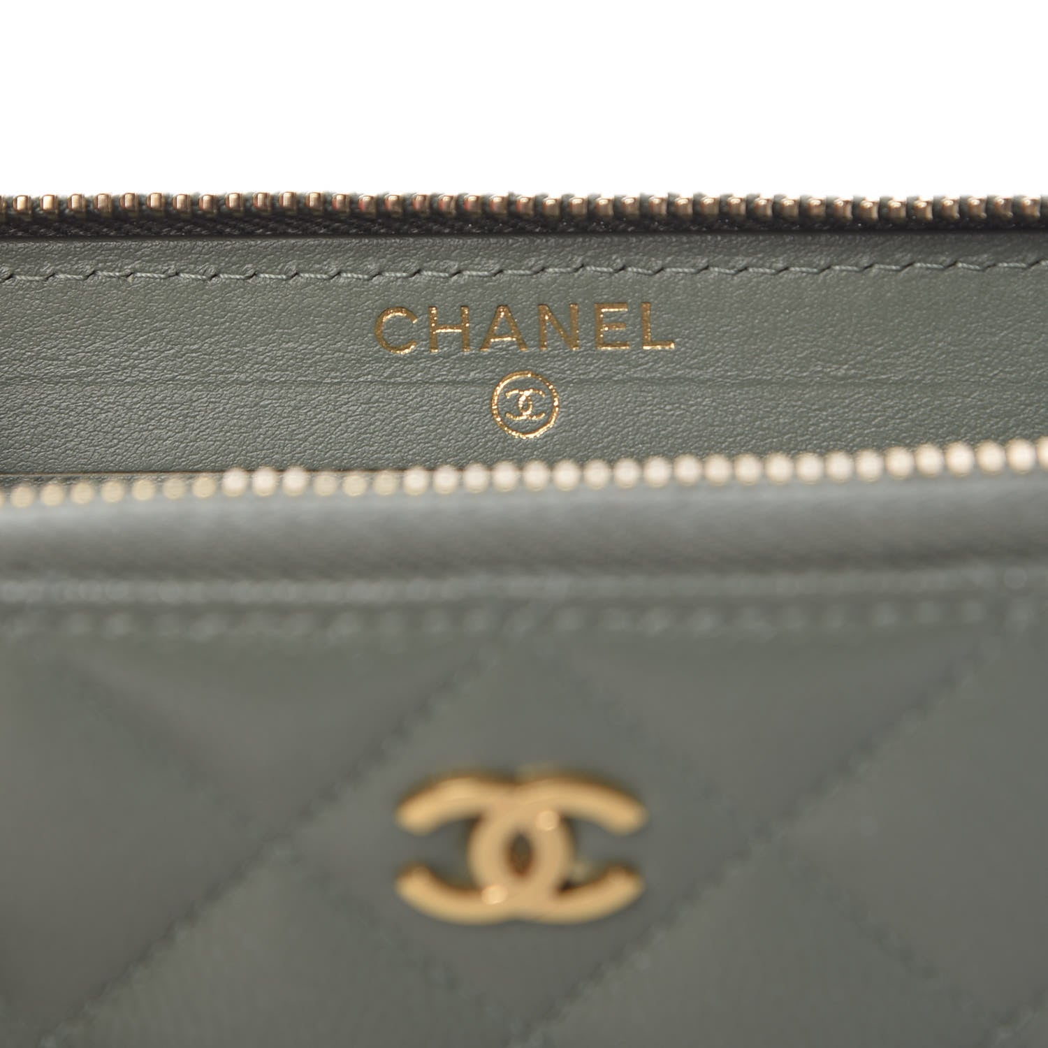 Chanel Iridescent Caviar Quilted Medium Zip Around Wallet Light Green 6 of 9