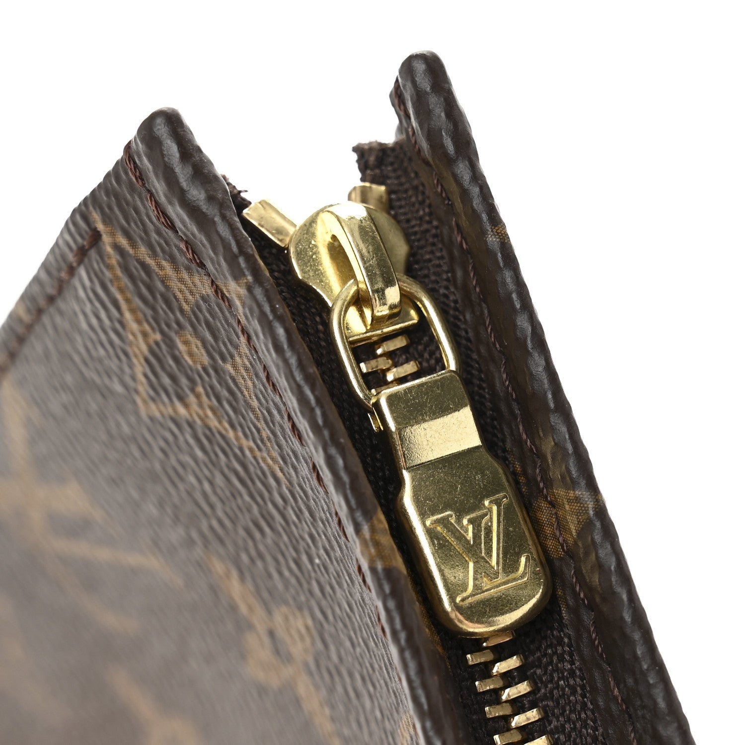 Louis Vuitton Monogram Toiletry Pouch 19 1741534 – FASHIONPHILE