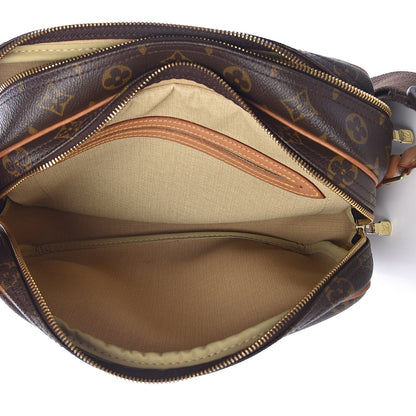 Louis Vuitton Monogram Reporter PM 5 of 15