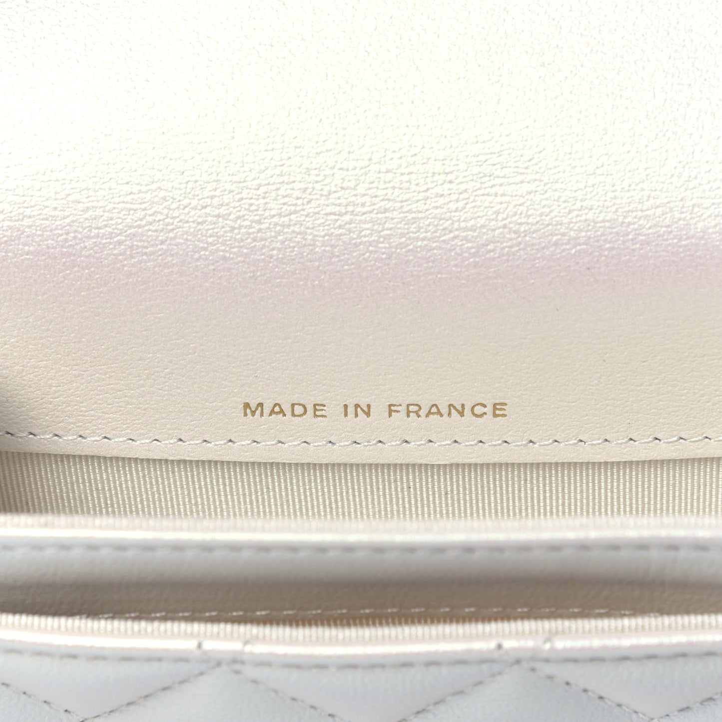 Iridescent Lambskin Quilted Flap Card Holder Wallet Ivory