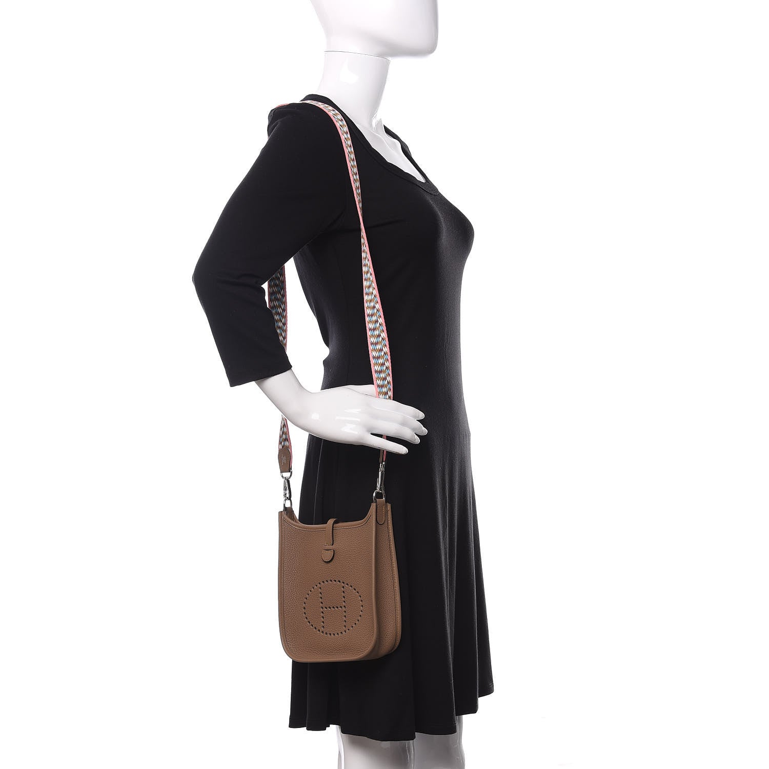 Hermes Taurillon Maurice Zigzag Evelyne TPM Beige Weimar 2 of 11