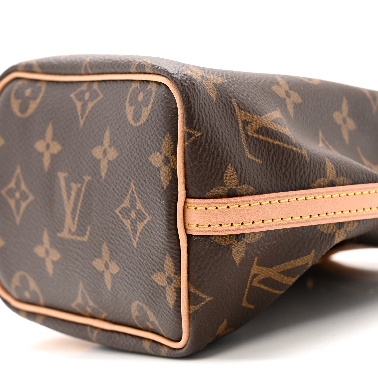 Louis Vuitton Monogram Nano Noe 10 of 10