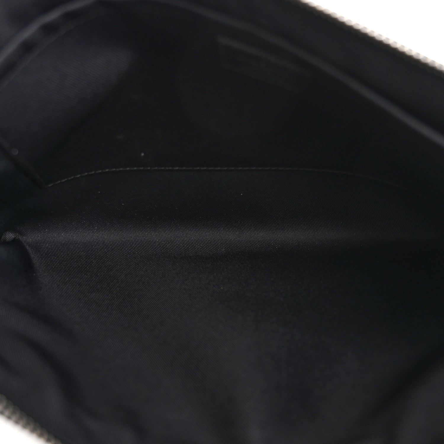 Louis Vuitton Monogram Eclipse Discovery Pochette GM GM 5 of 7