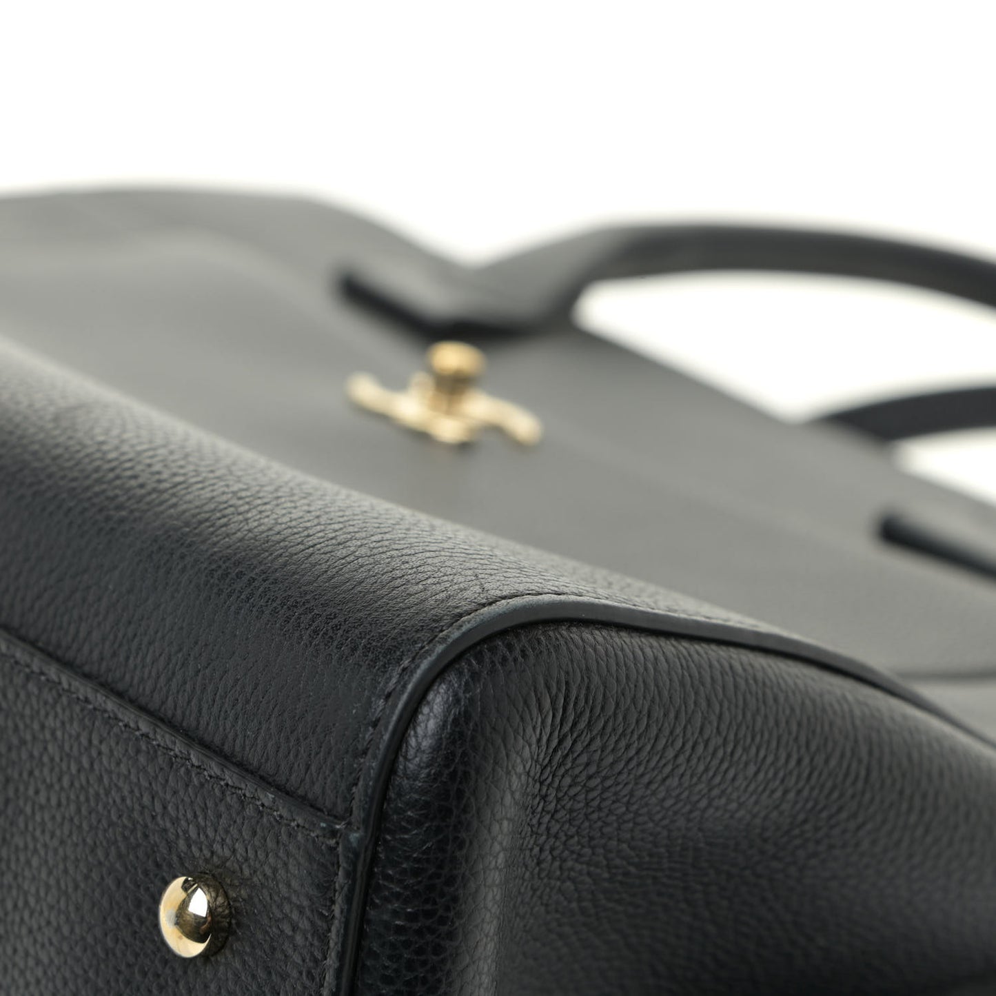 Grained Calfskin Medium Neo Executive Shopper Tote Black