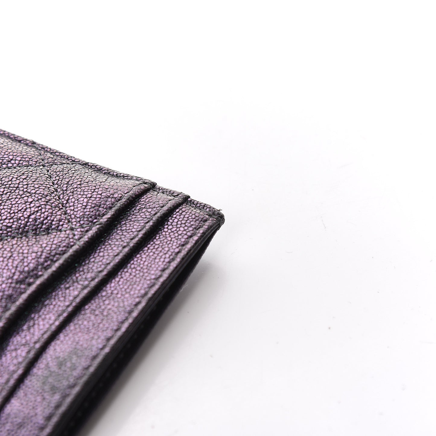Iridescent Caviar Quilted Card Holder Black