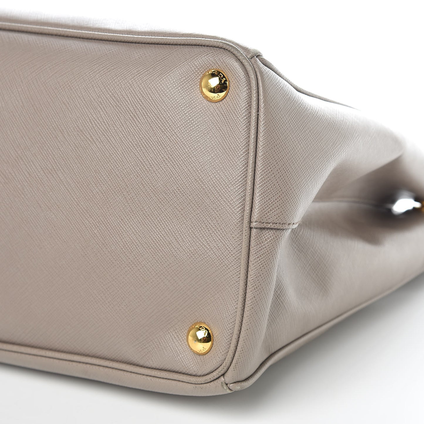 Saffiano Large Galleria Double Zip Tote Argilla