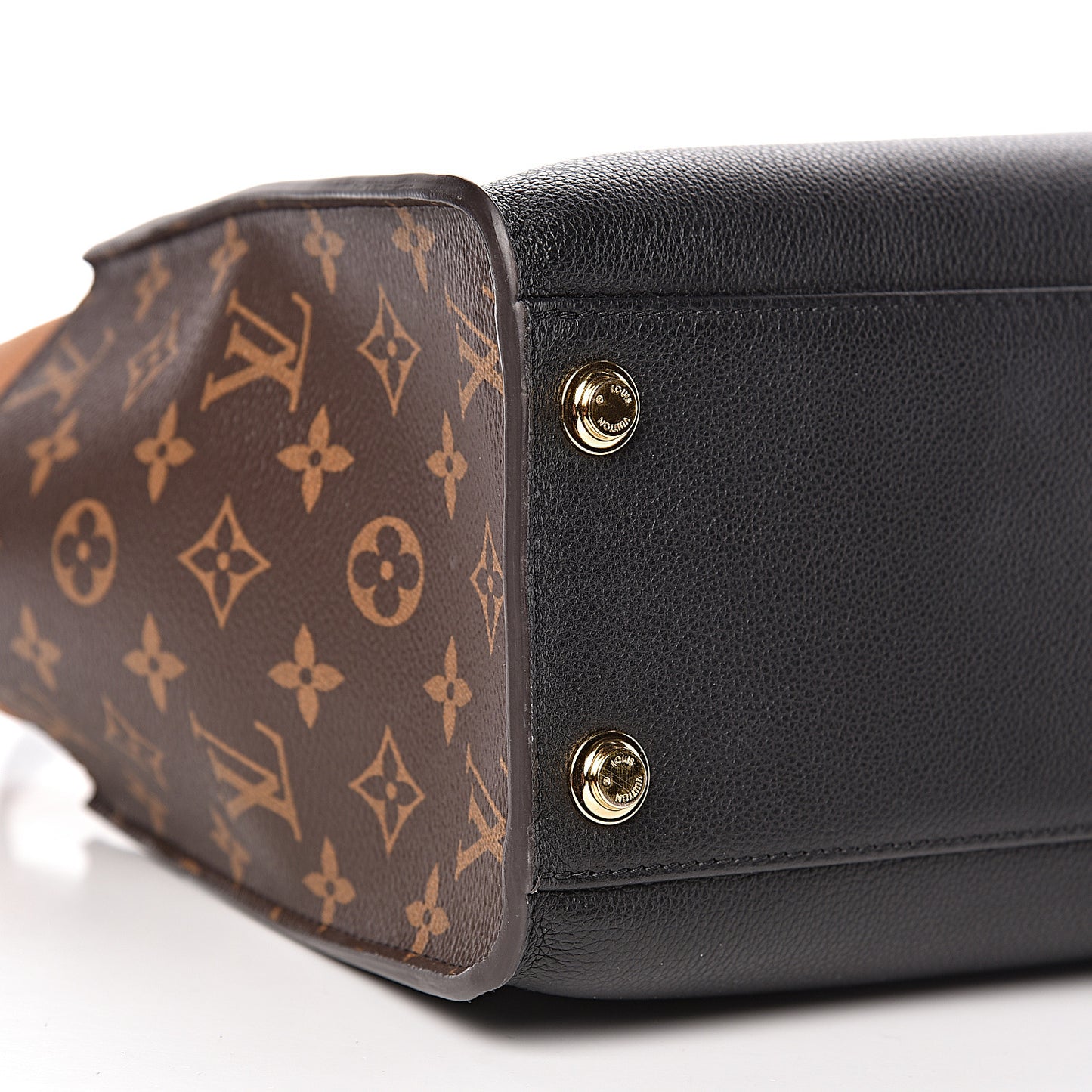 Calfskin Monogram On My Side Black