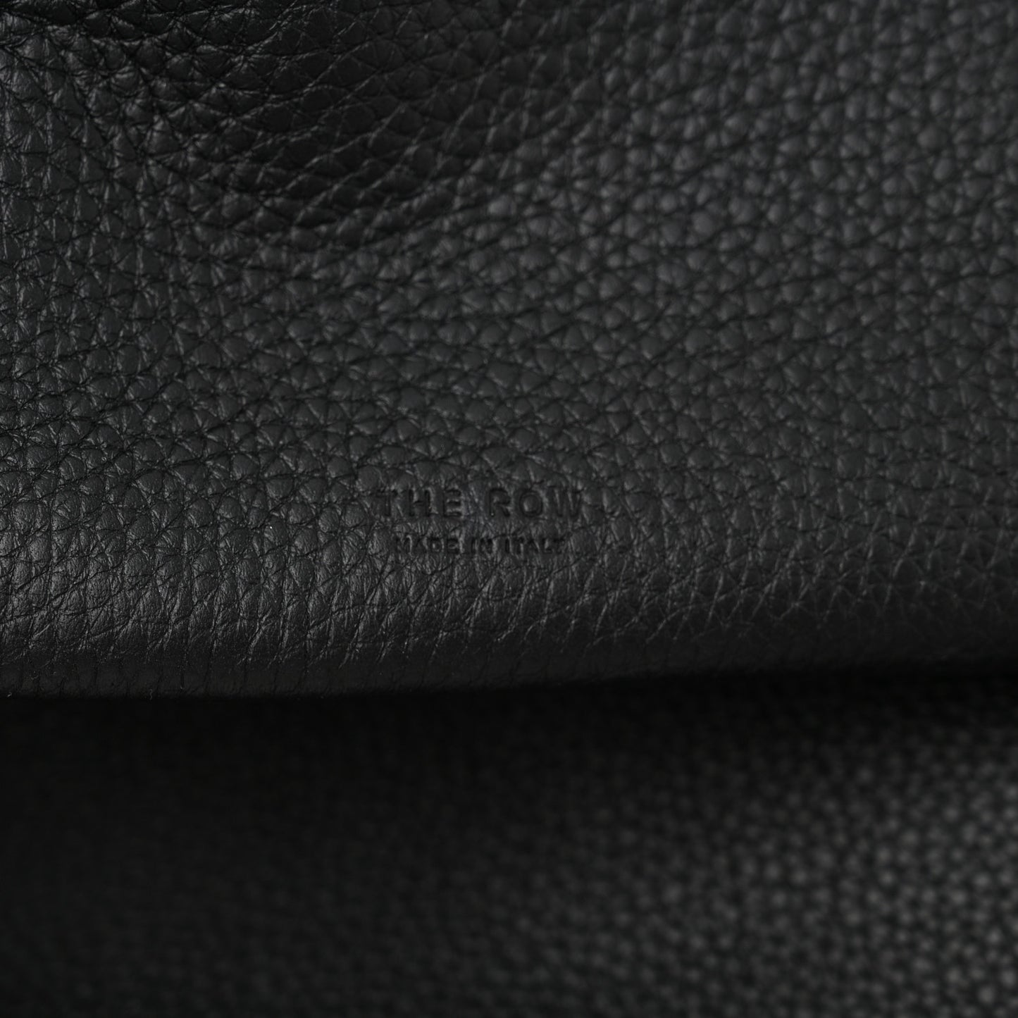 Grained Calfskin Park Tote Three Black