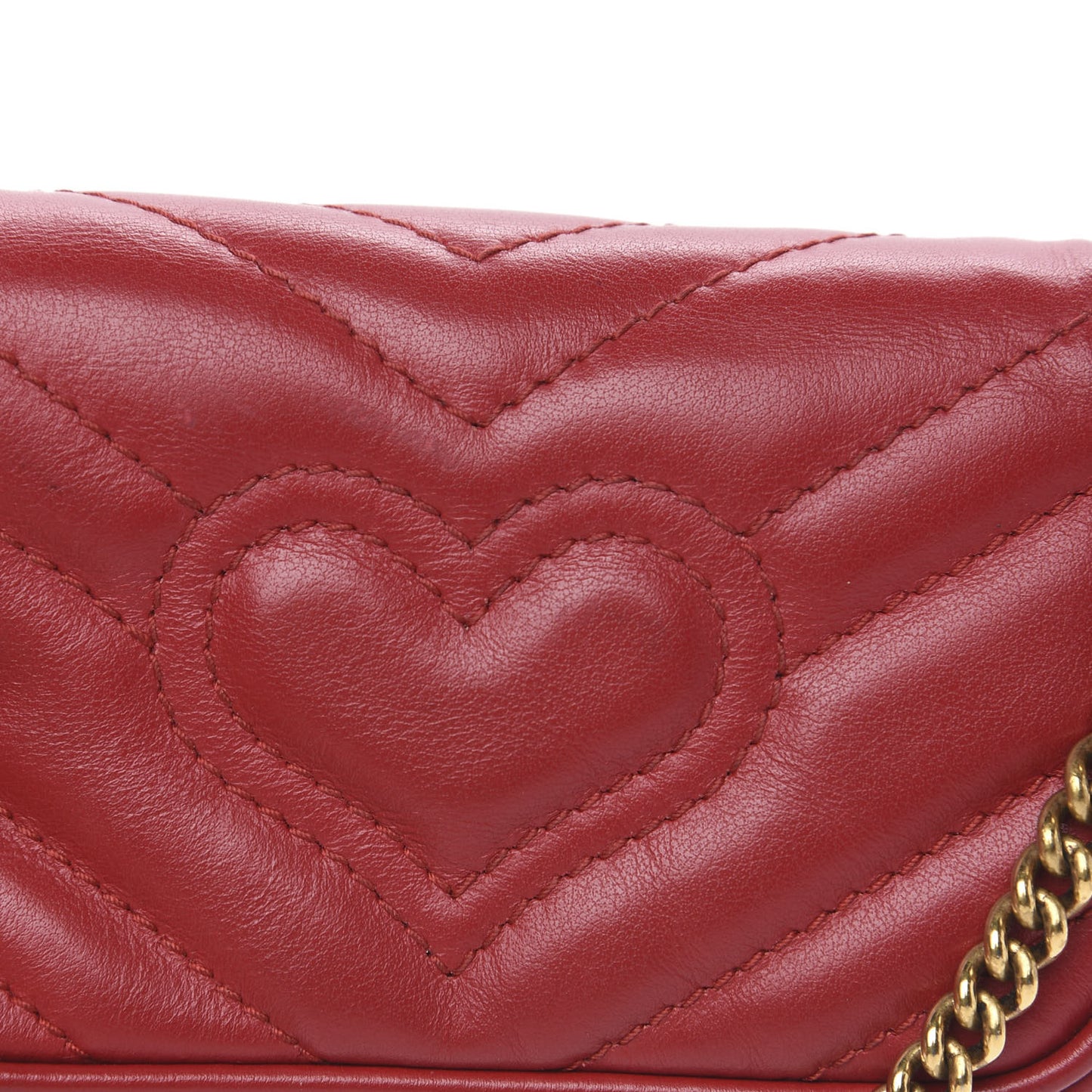Calfskin Matelasse GG Marmont 2.0 Coin Purse On A Chain Hibiscus Red