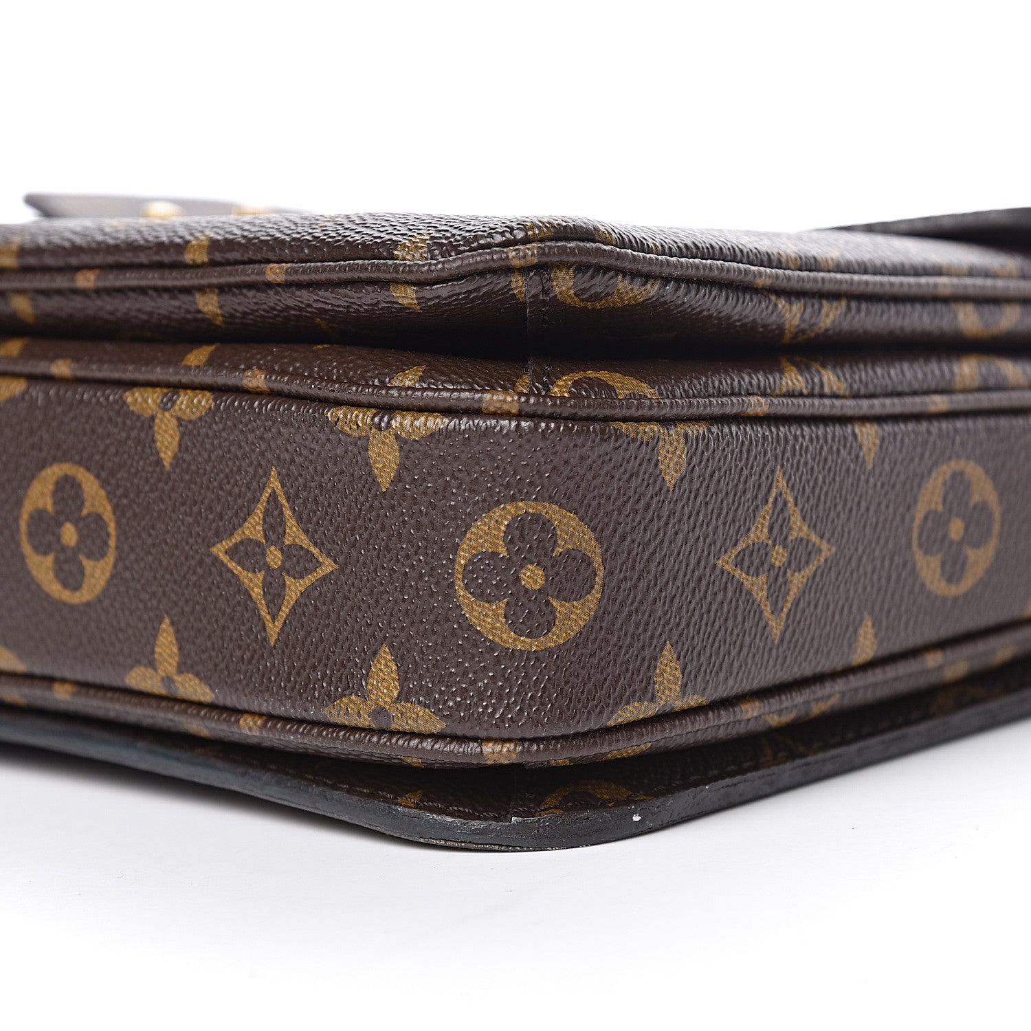 Louis Vuitton Monogram Pochette Metis 13 of 14