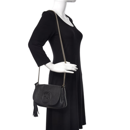 Gucci Pebbled Calfskin Medium Soho Flap Crossbody Black 2 of 17