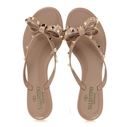 Valentino Garavani PVC Jelly Rockstud Bow Thong Sandals 40 Poudre 2 of 10