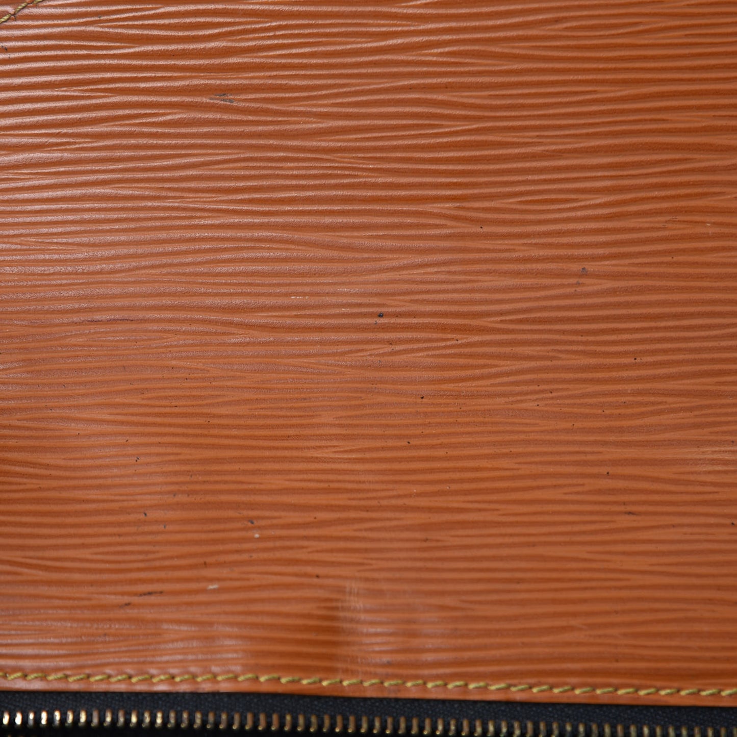 Epi Pochette Sellier Dragonne Clutch Gold
