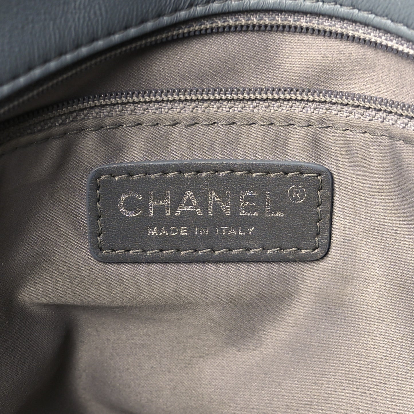 Lambskin Large Around Pockets Flap Dark Grey