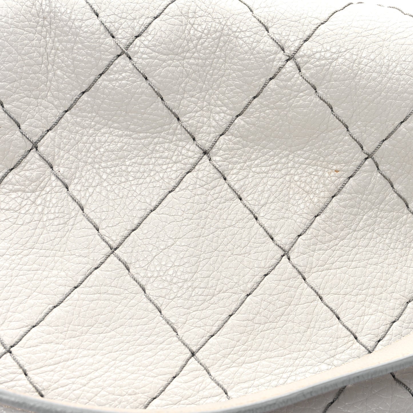 Glazed Calfskin XL On The Road Flap Light Grey