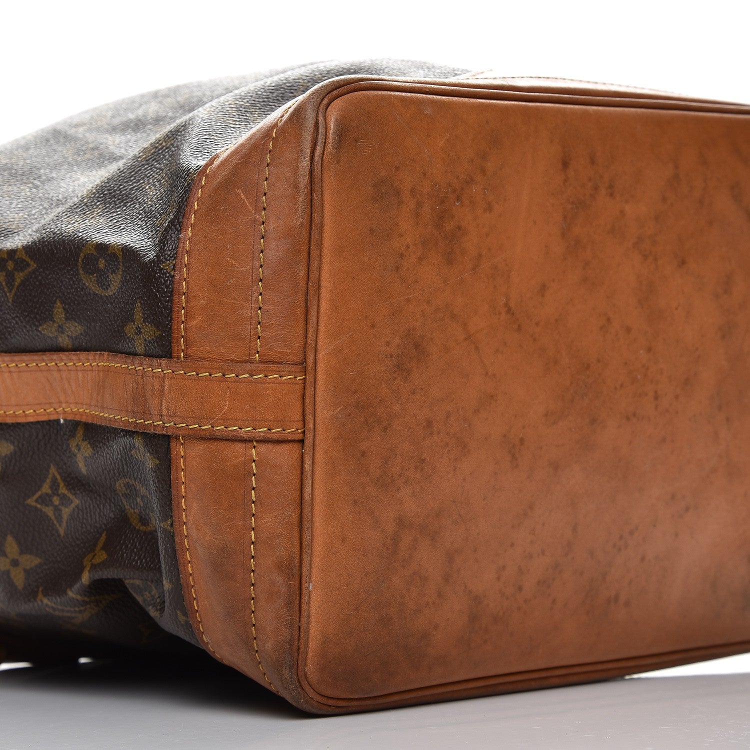 Louis Vuitton Monogram Noe 8 of 9