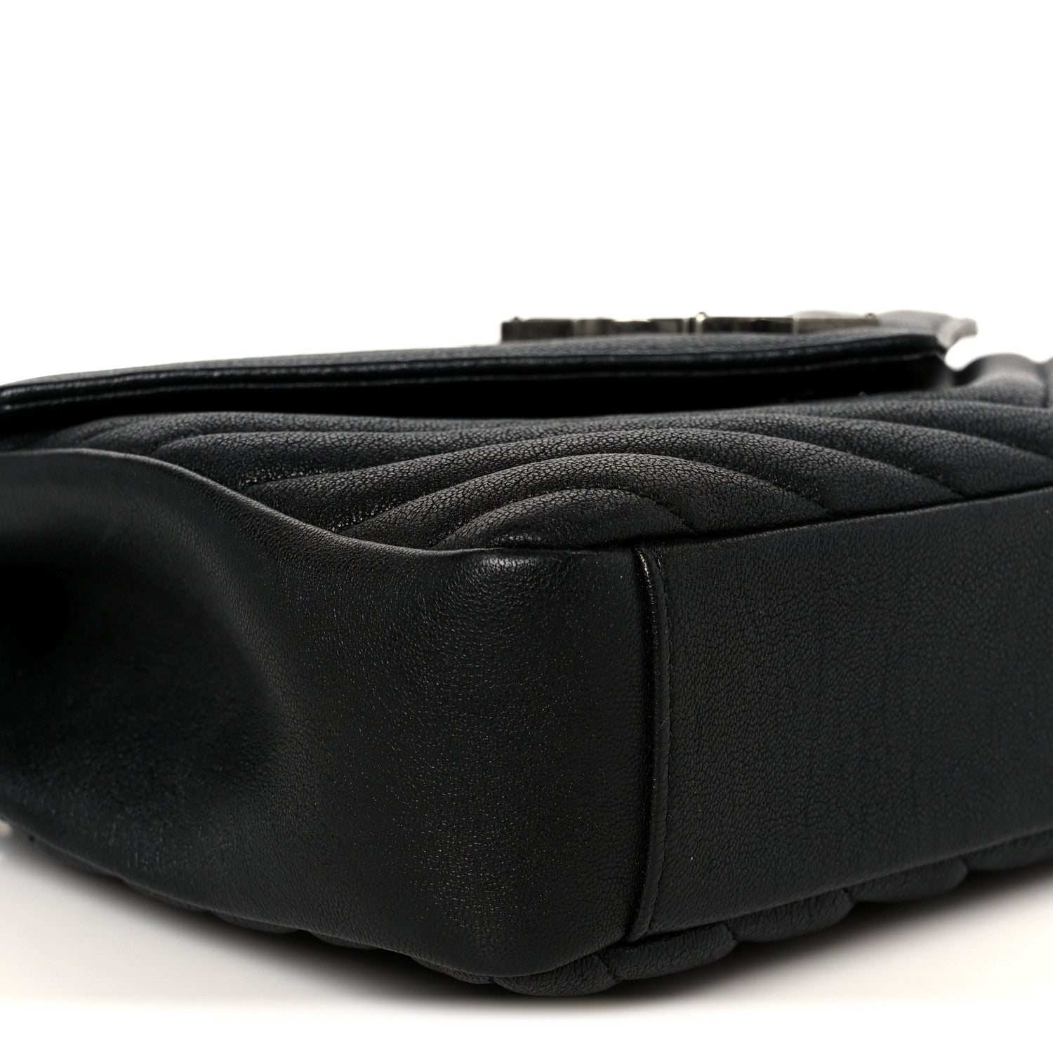 Saint Laurent Sheepskin Matelasse Chevron Monogram Medium College Bag Black 9 of 11