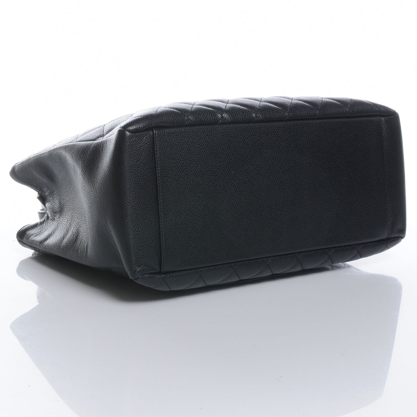 Caviar Grand Shopping Tote GST Black