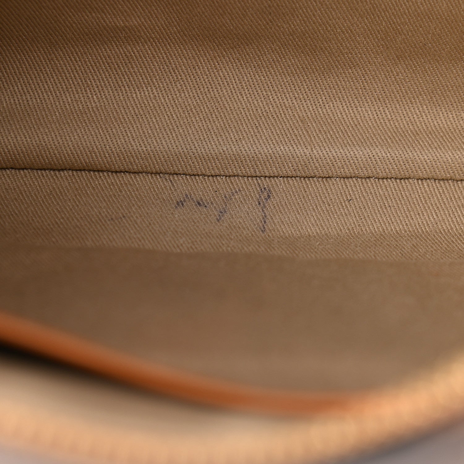 MCM Visetos Rabbit Crossbody Pouch Cognac 7 of 9