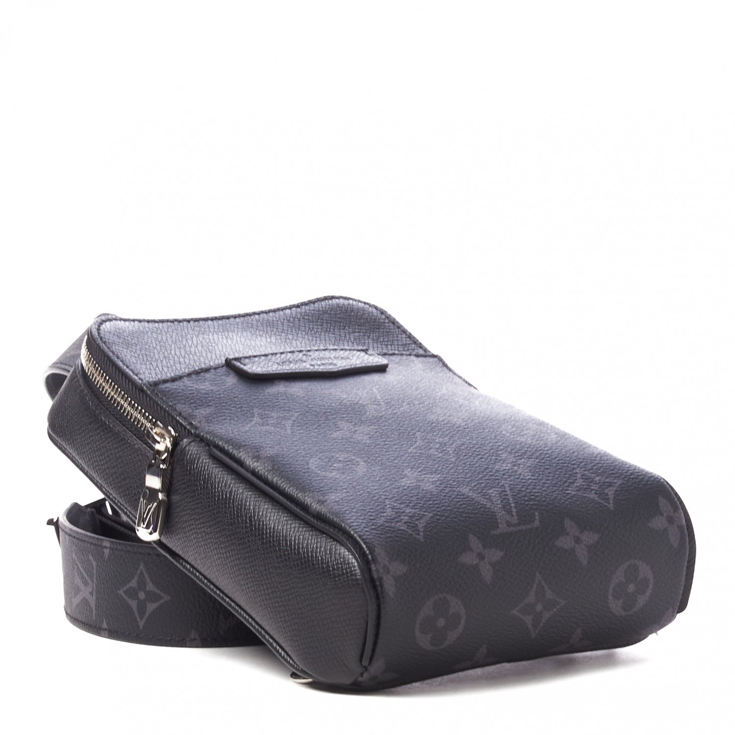 Louis Vuitton Taigarama Outdoor Slingbag Black 3 of 8