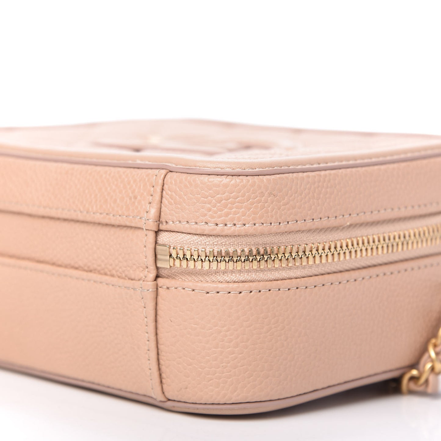 Caviar Quilted Small CC Filigree Vanity Case Beige
