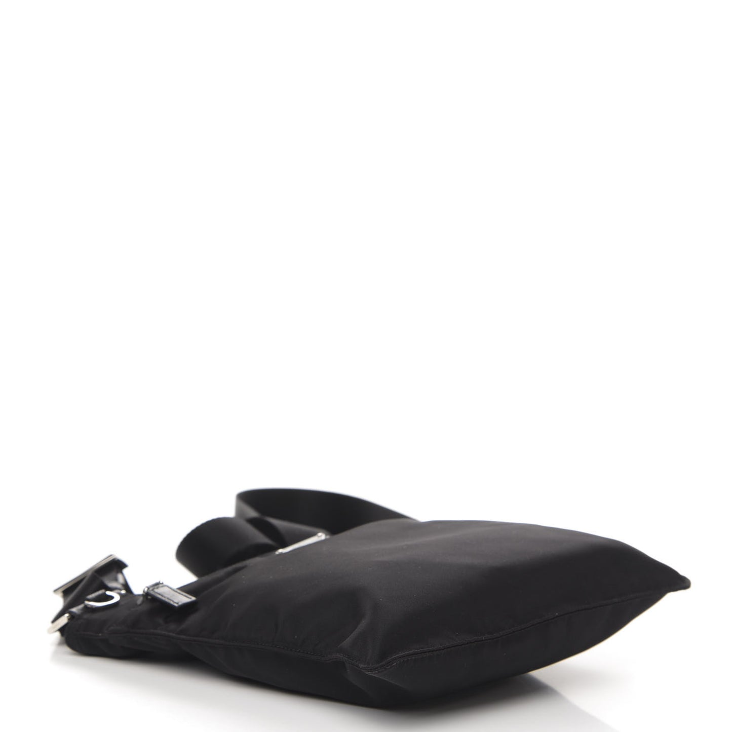 Nylon Flat Messenger Bag Black