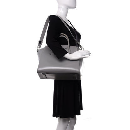 Givenchy Shiny Lord Calfskin Medium Antigona Pearl Grey 3 of 18