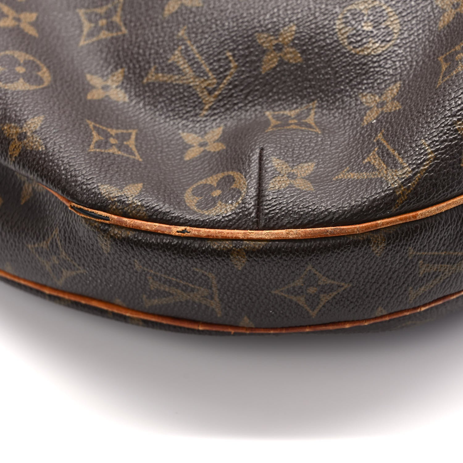 Louis Vuitton Monogram Croissant MM 9 of 15