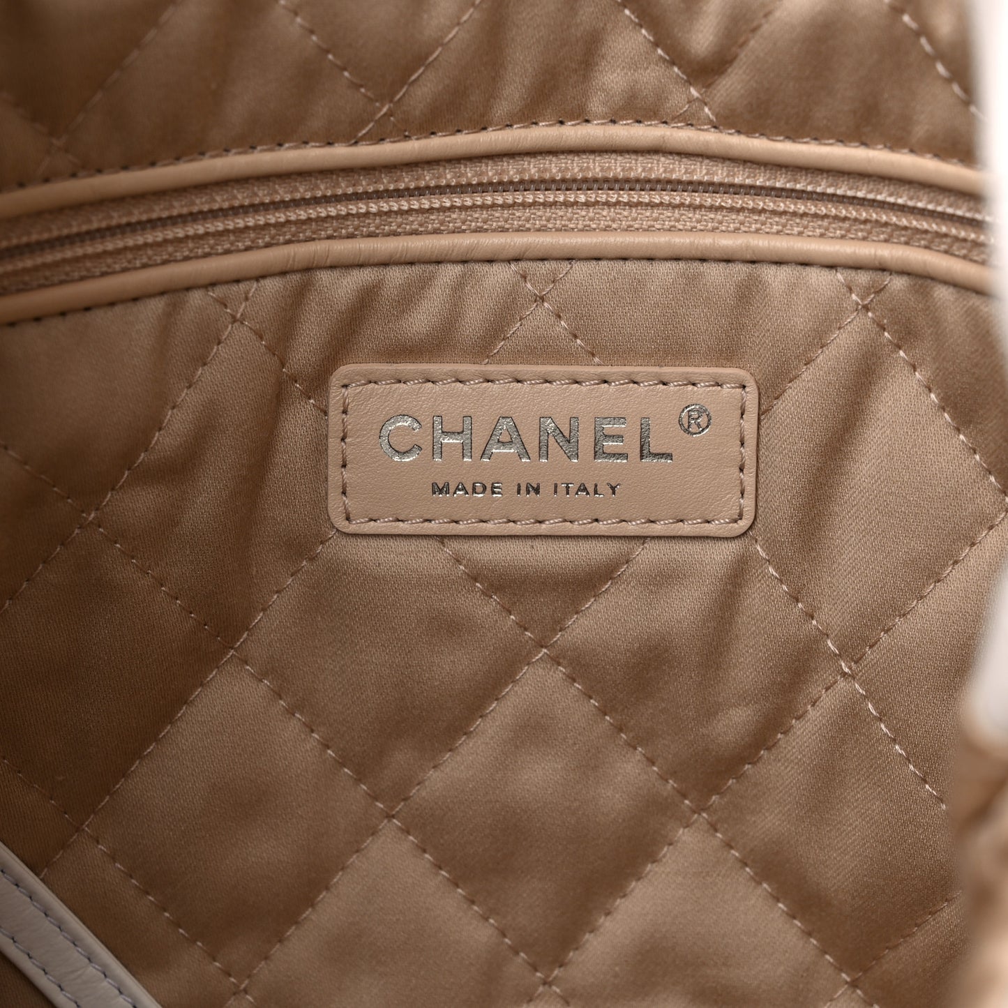 Shiny Calfskin Quilted Small Chanel 22 White