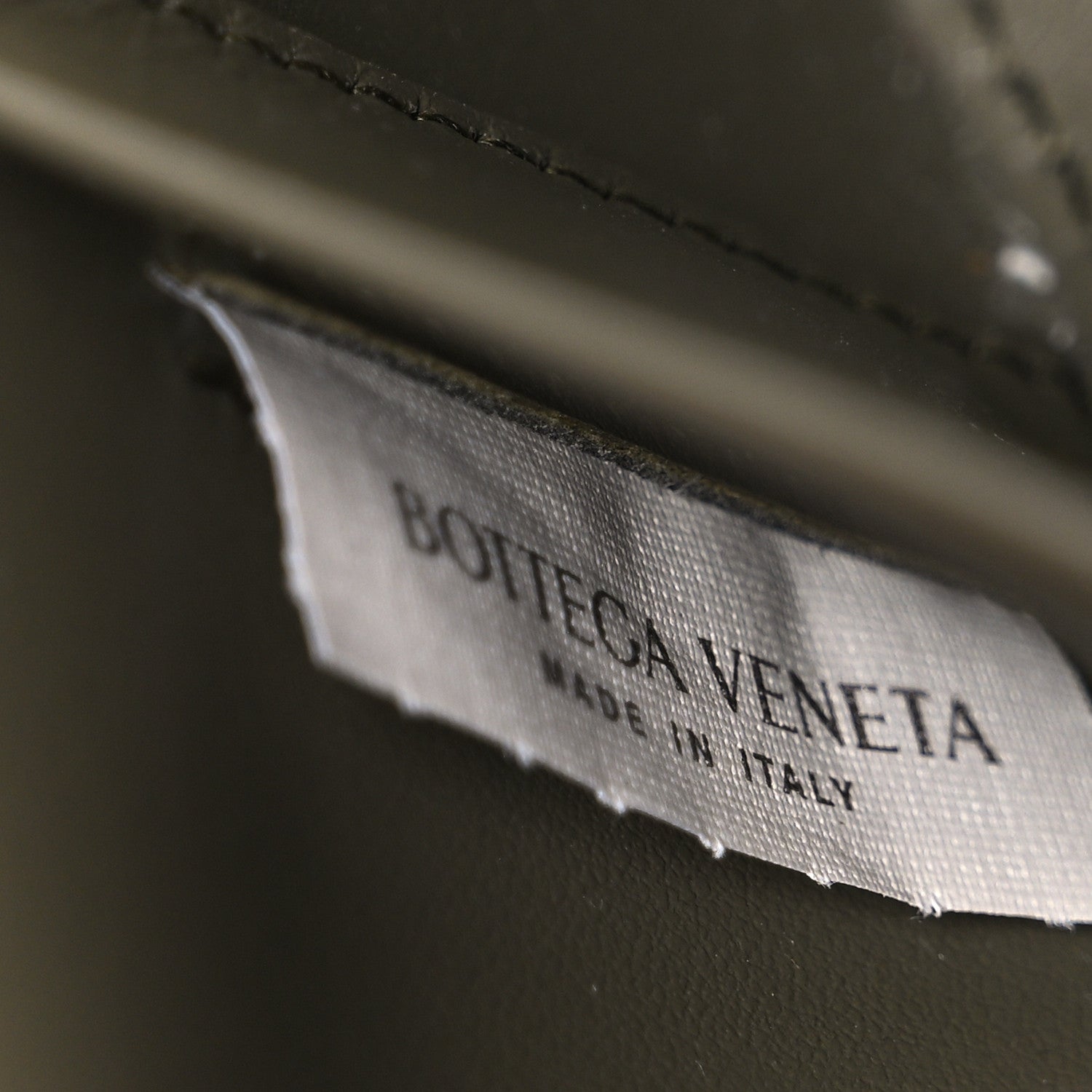 Bottega Veneta Calfskin Intrecciato Bang Bang Vanity Case Kaki 7 of 11