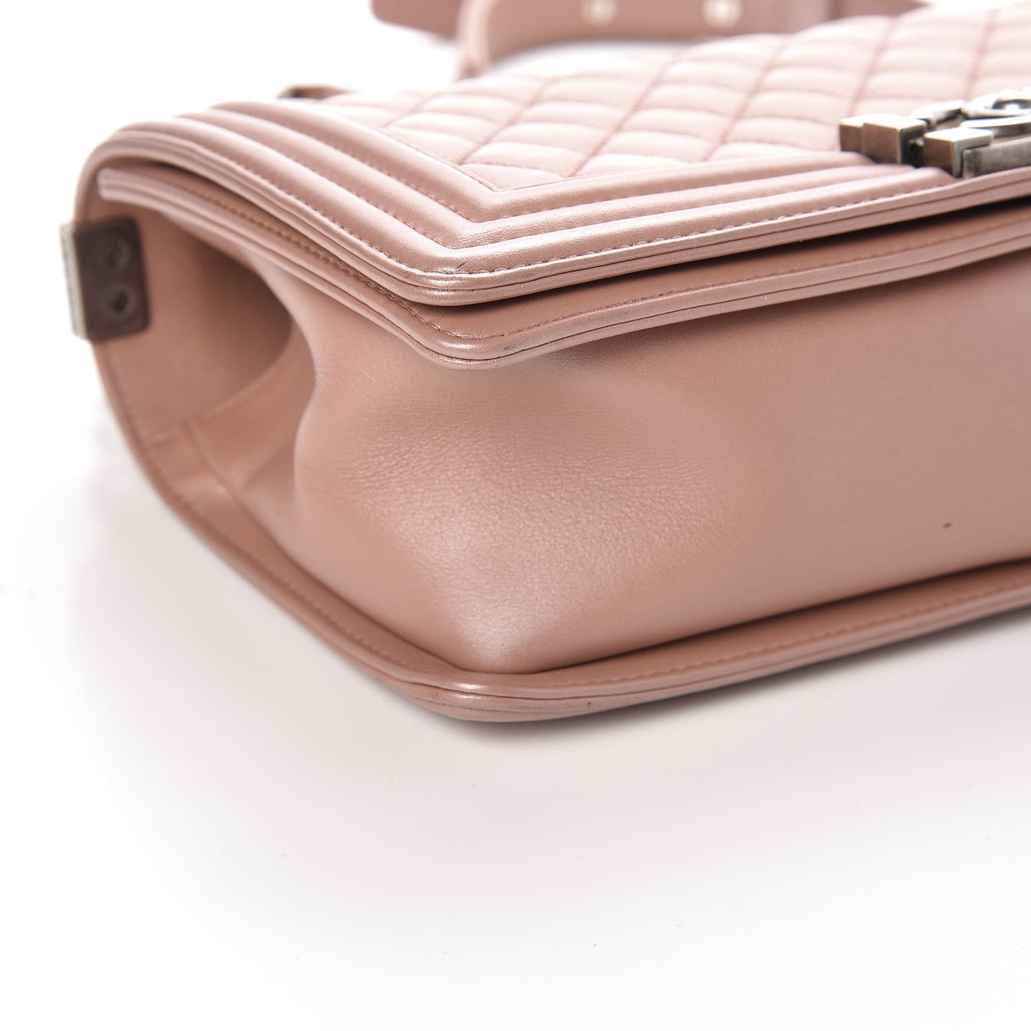 Metallic Calfskin Medium Boy Flap Pink